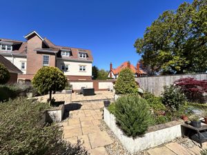 Photo 35- click for photo gallery